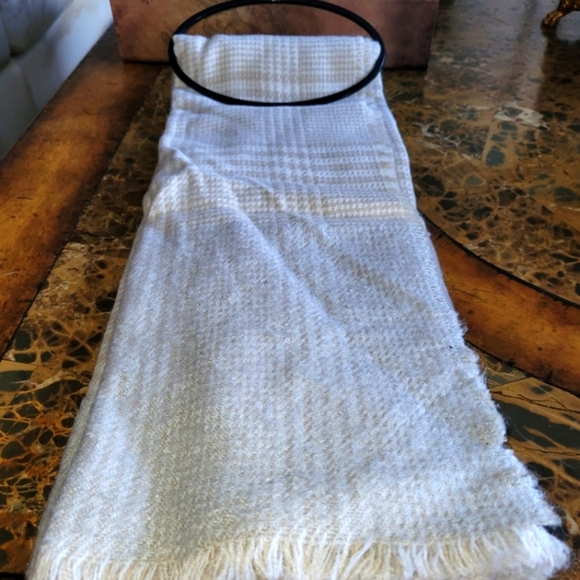 Chic White Textured Scarf by INC - Picture 1 of 4